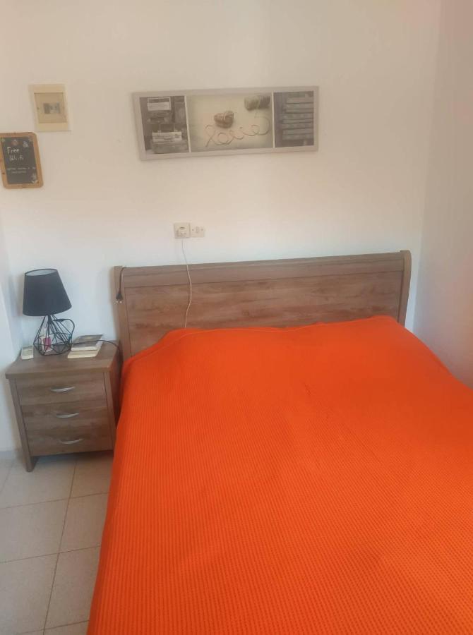 Spiros Apartments Livadia  Bagian luar foto
