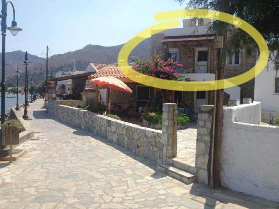 Spiros Apartments Livadia  Bagian luar foto