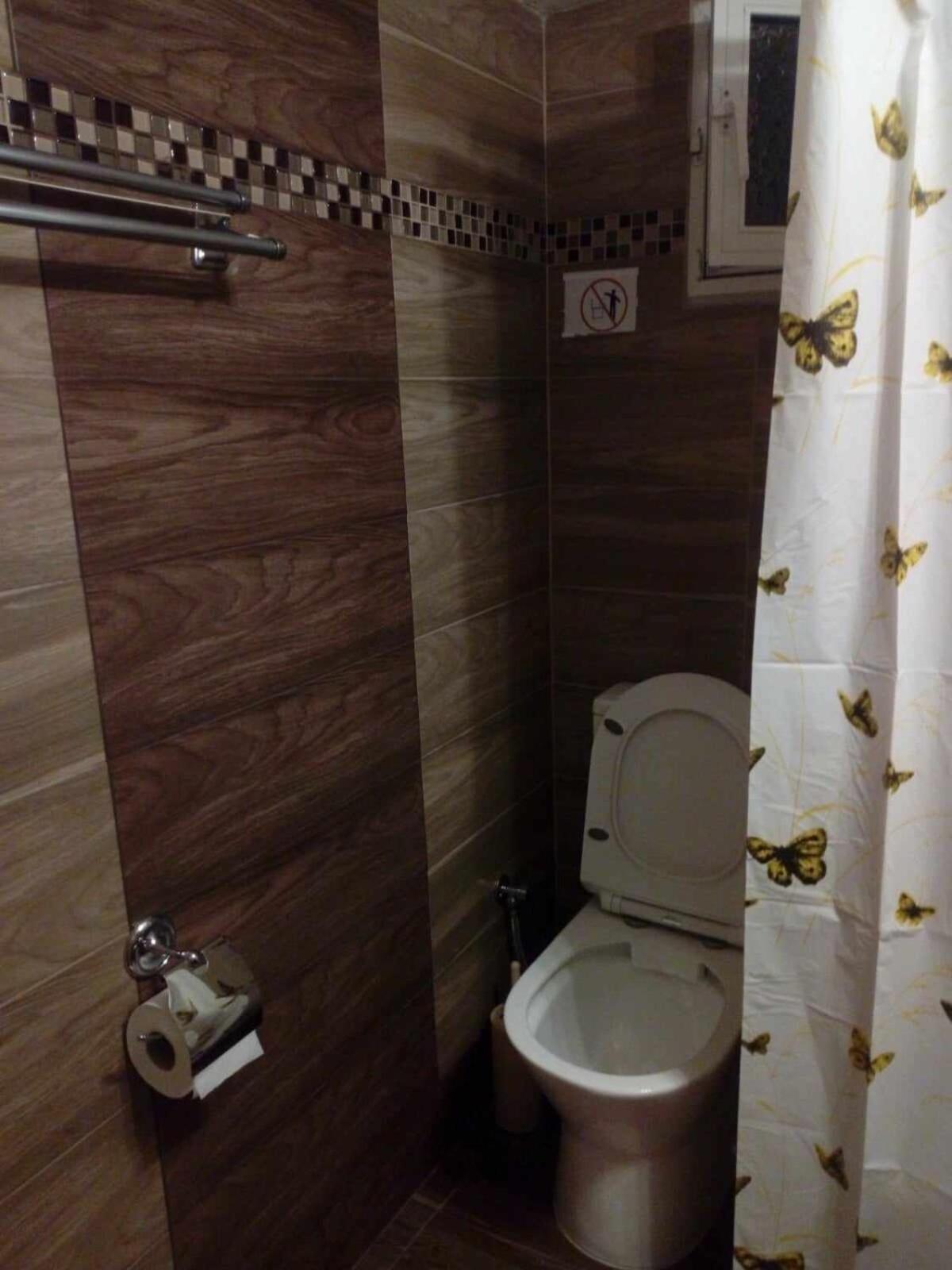 Spiros Apartments Livadia  Bagian luar foto