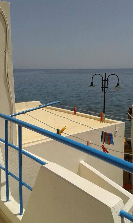 Spiros Apartments Livadia  Bagian luar foto